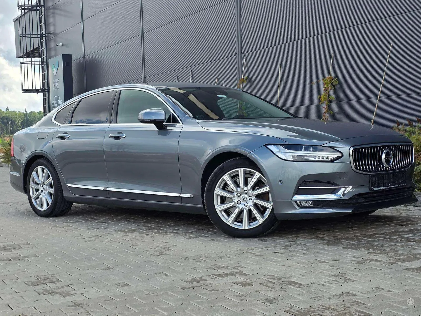 Volvo S90 2018 D5 AWD automatas su garantija